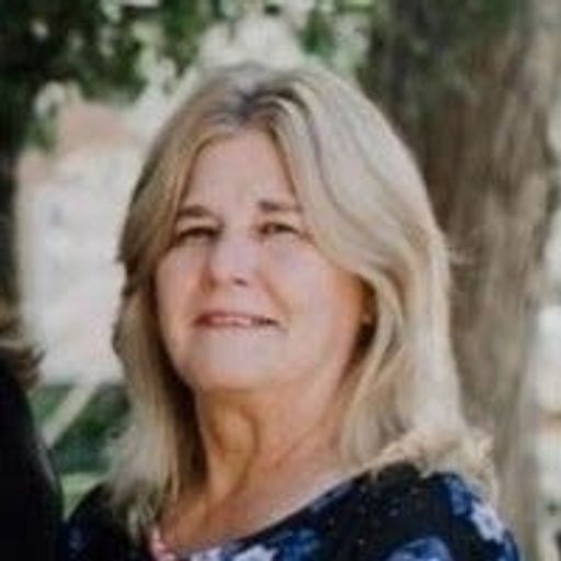 Vickie Hawke