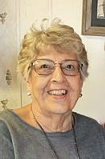 Betty Jean Williams (née DeSalvo)