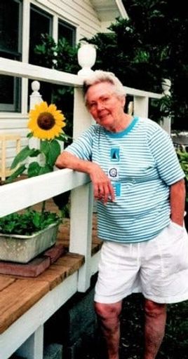Lorraine Cooper